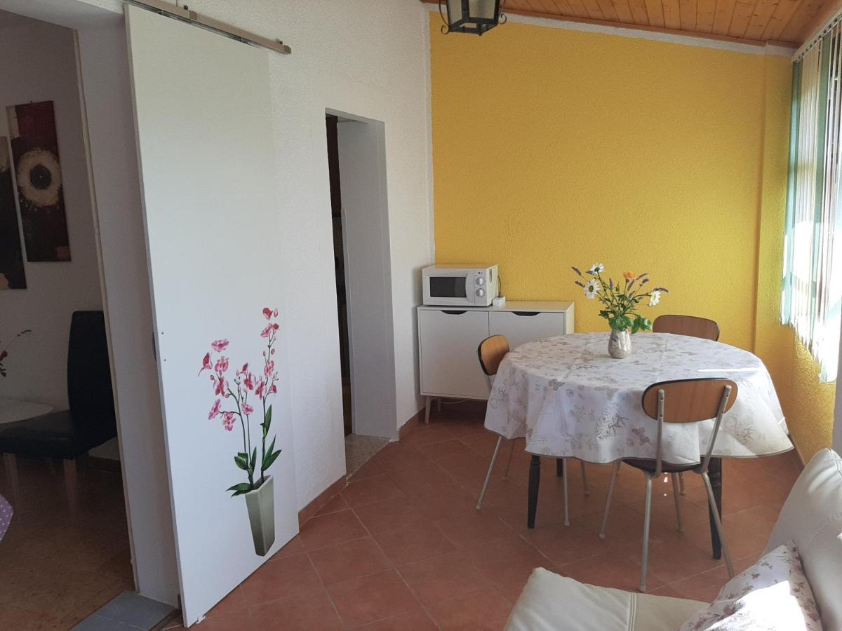 Clara 2 Appartement Poreč Buitenkant foto